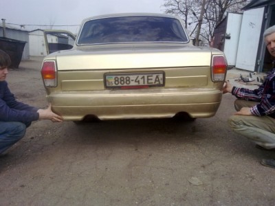 x_edf3b958.jpg